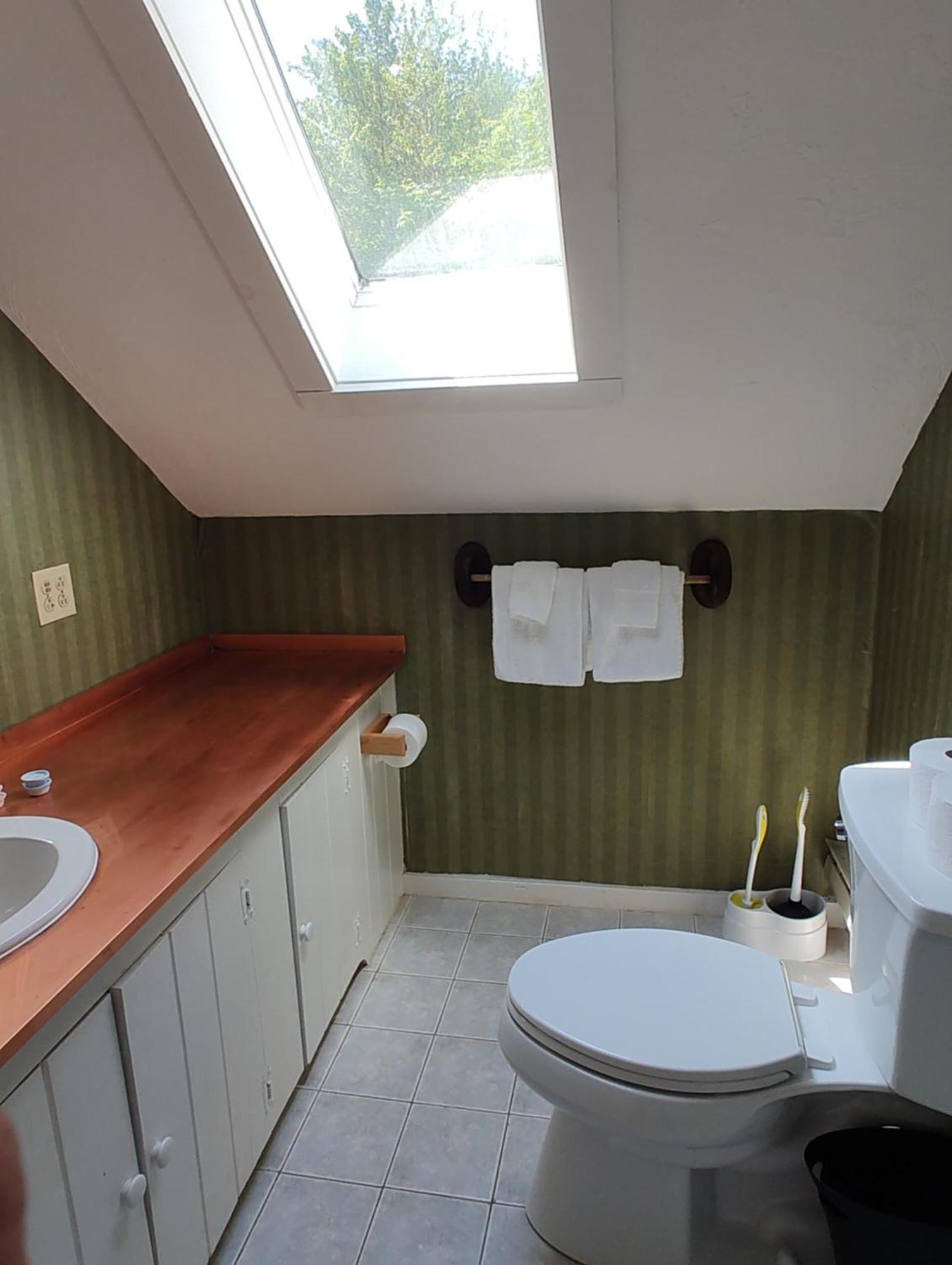 Doveberry Inn West Dover Zewnętrze zdjęcie